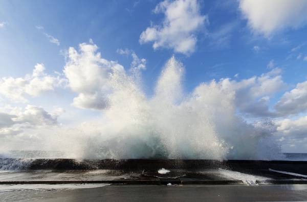 Stürmischer Atlantik in Havanna, Motiv 3 von Claudia Polte