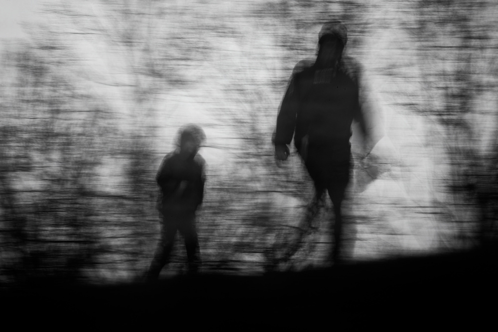 Father and son von Claudio Moretti