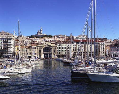 Im alten Hafen von Marseille von Claus Lenski
