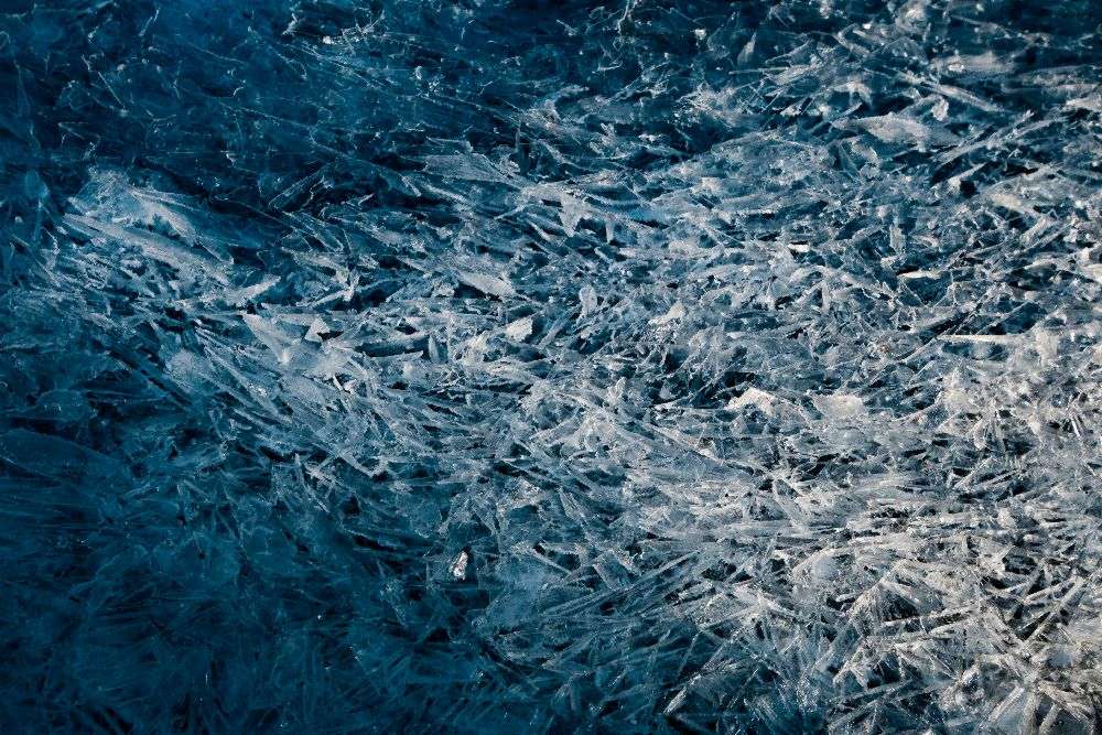 Stimmungsvolles Blau von Darlene Hewson