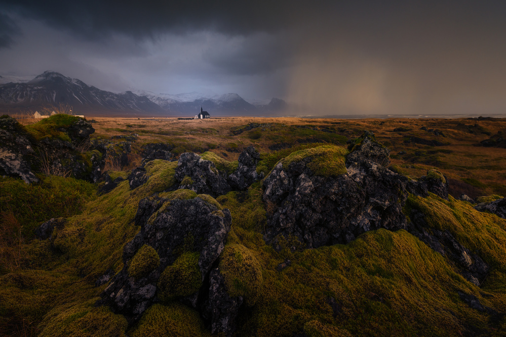 Lava Fields, Iceland von David Martín Castán