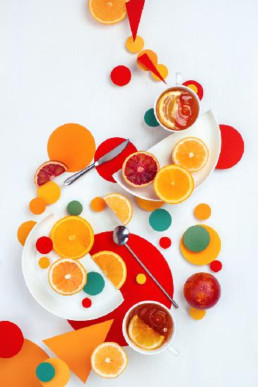 Suprematic lemon tea