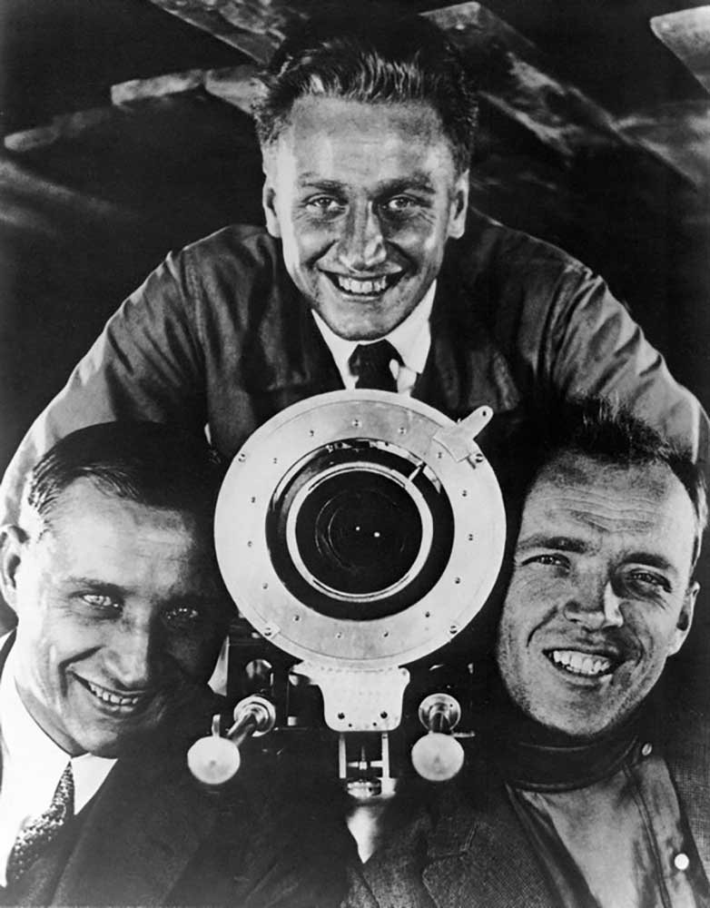 Eduard Tisse, Grigori Alexandrow und Sergei Komarow von Dmitri Georgiewitsch Debabow