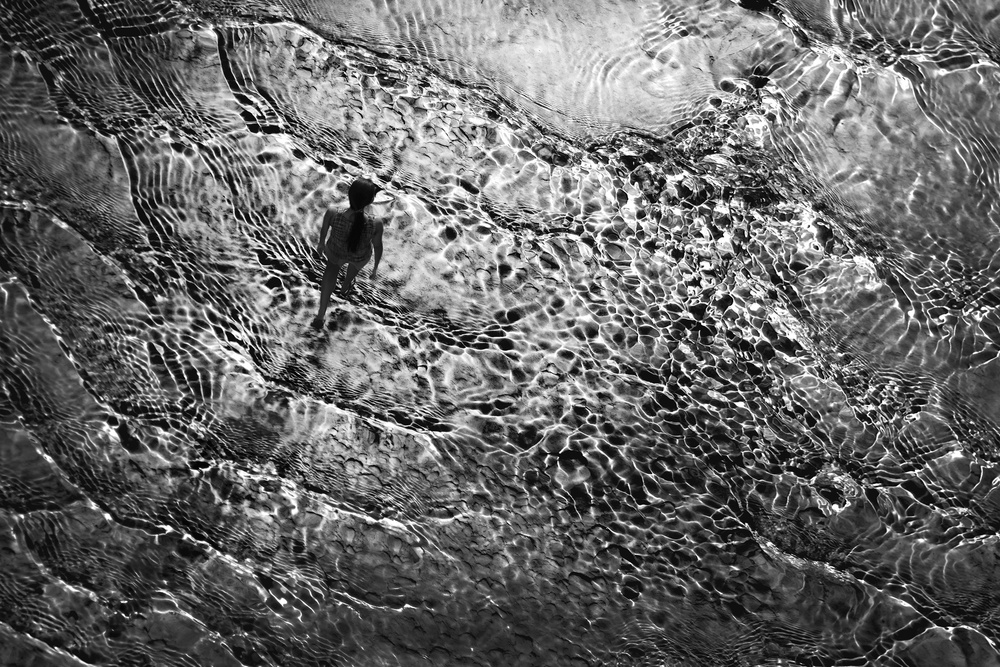 Down to the dynamic wave von Ekkachai Khemkum