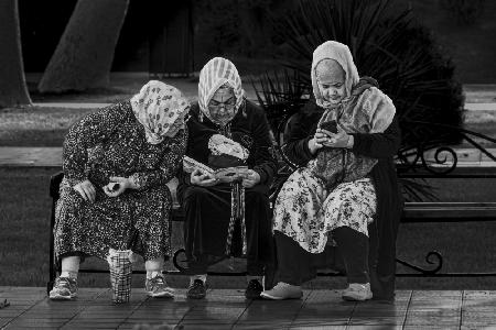 eager to know (b&amp;w)