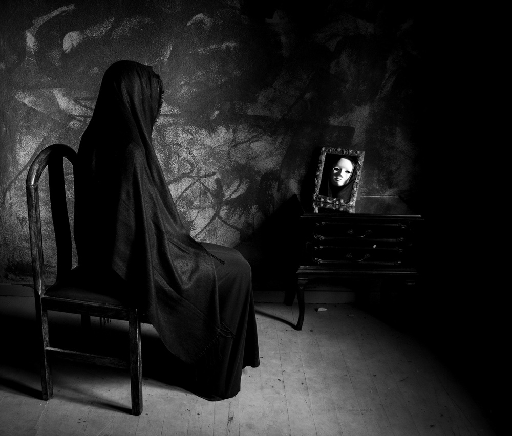 Mirror von Elvira Cabas