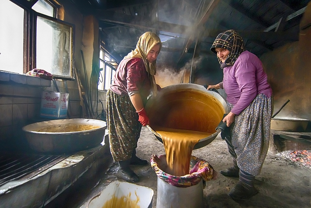 village work von Emine Basa