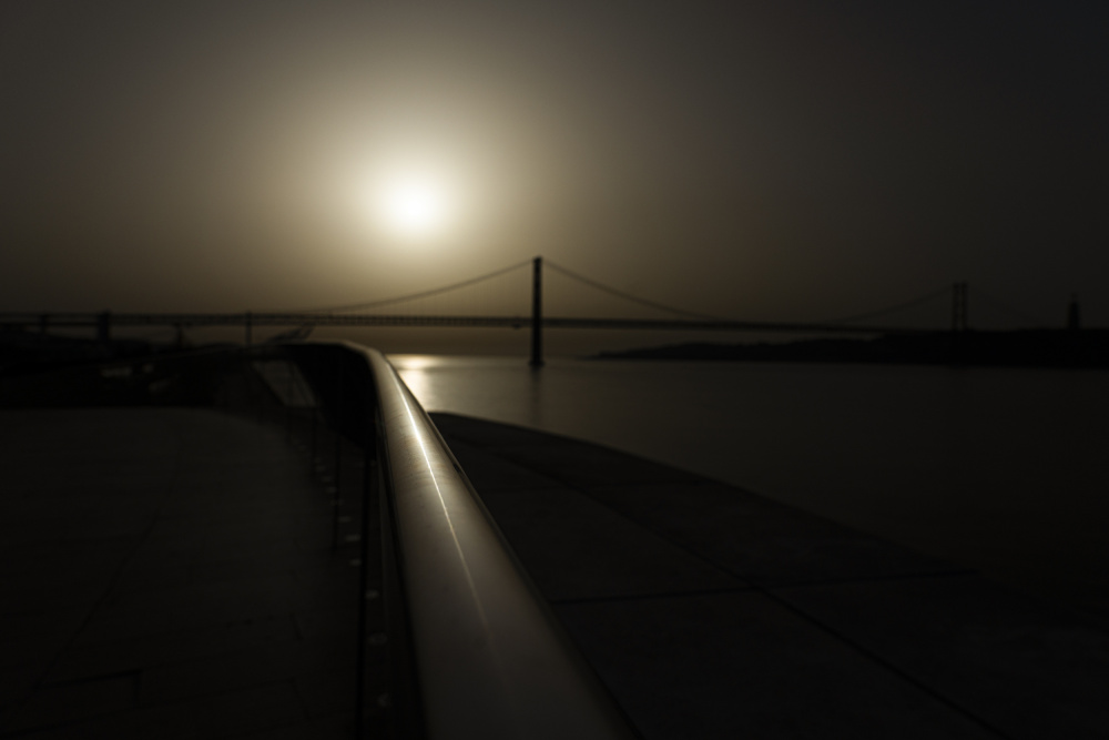 Foggy Sun von Emma Zhao