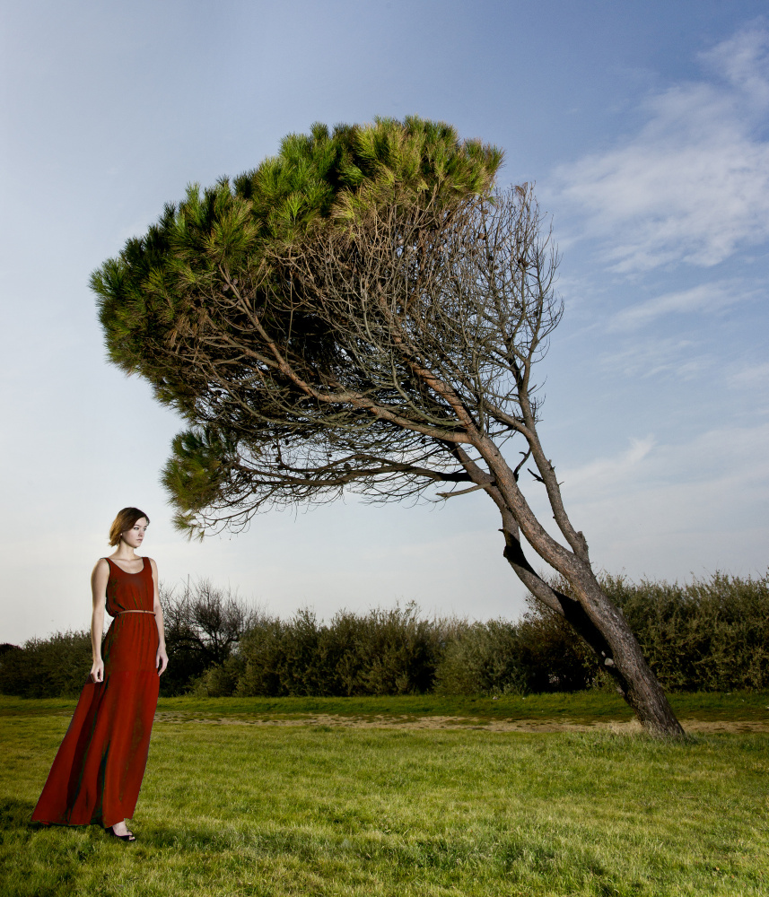 Loneliness von engin akyurt