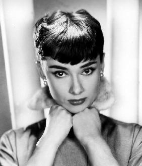 Audrey Hepburn als Sabrina (Regie Billy Wilder) - English Celebrities Photographer