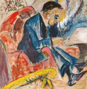 Sitzender Mann auf Parkbank.