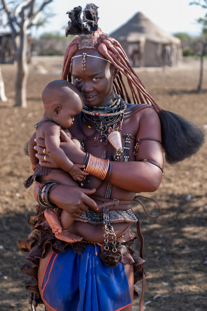 mother and child von Eyal Alcalay