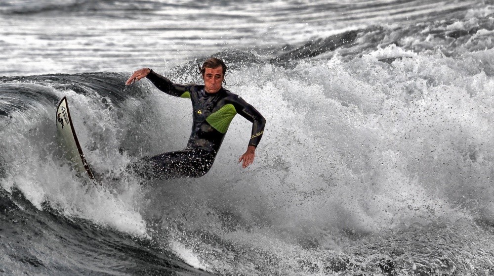 untitledl von Eyal Bussiba