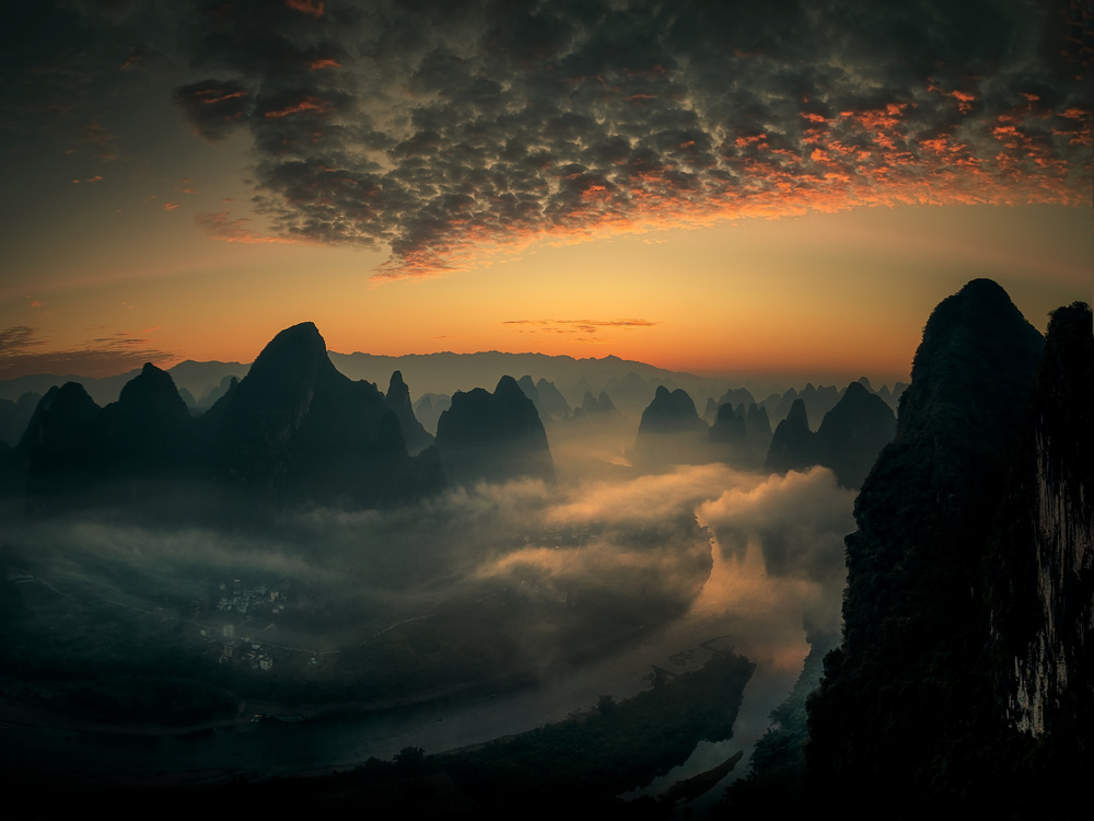 Sunrise on the Li River von Fabrizio Massetti