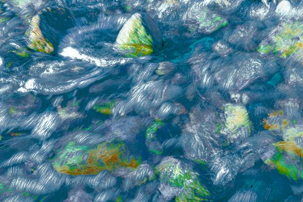 Colorful of the sea, blues, greens and ochers von Fernando Blanco Armendariz