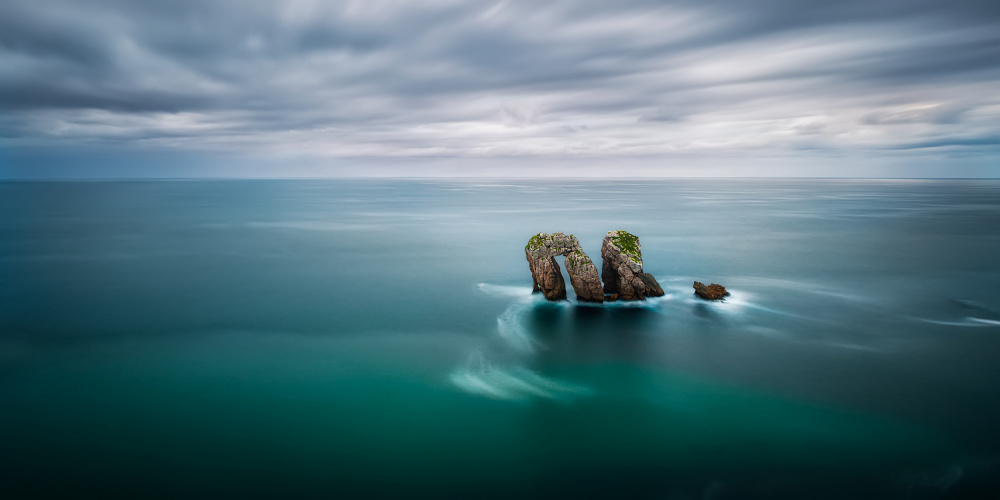 Calm von Fernando Molina