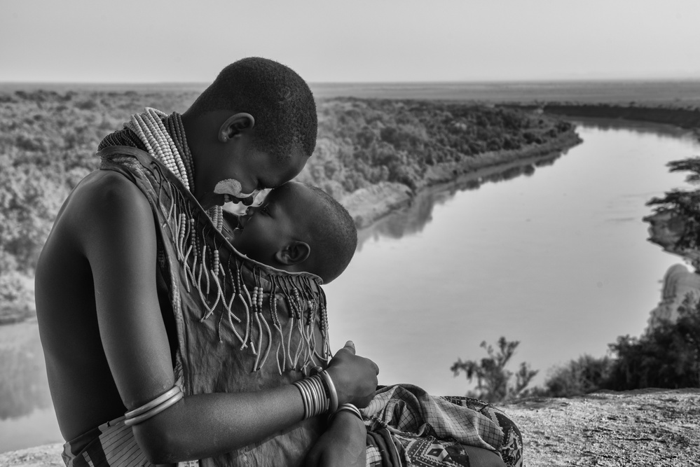 Mother and Child von Fethi Turgut