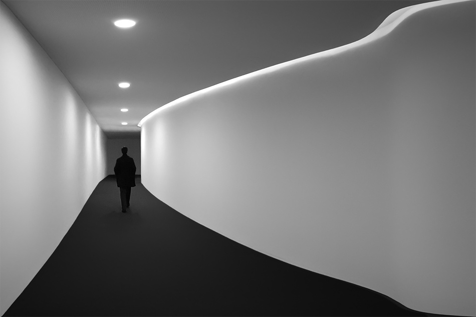 There is only one way von Filipe P Neto