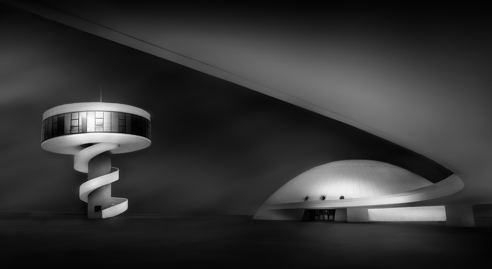 Niemeyer art II von Fran Osuna