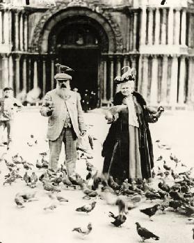 Claude Monet (1840-1926) and his wife, Alice (1844-1911) St. Mark's Square, Venice, October 1908 (b/