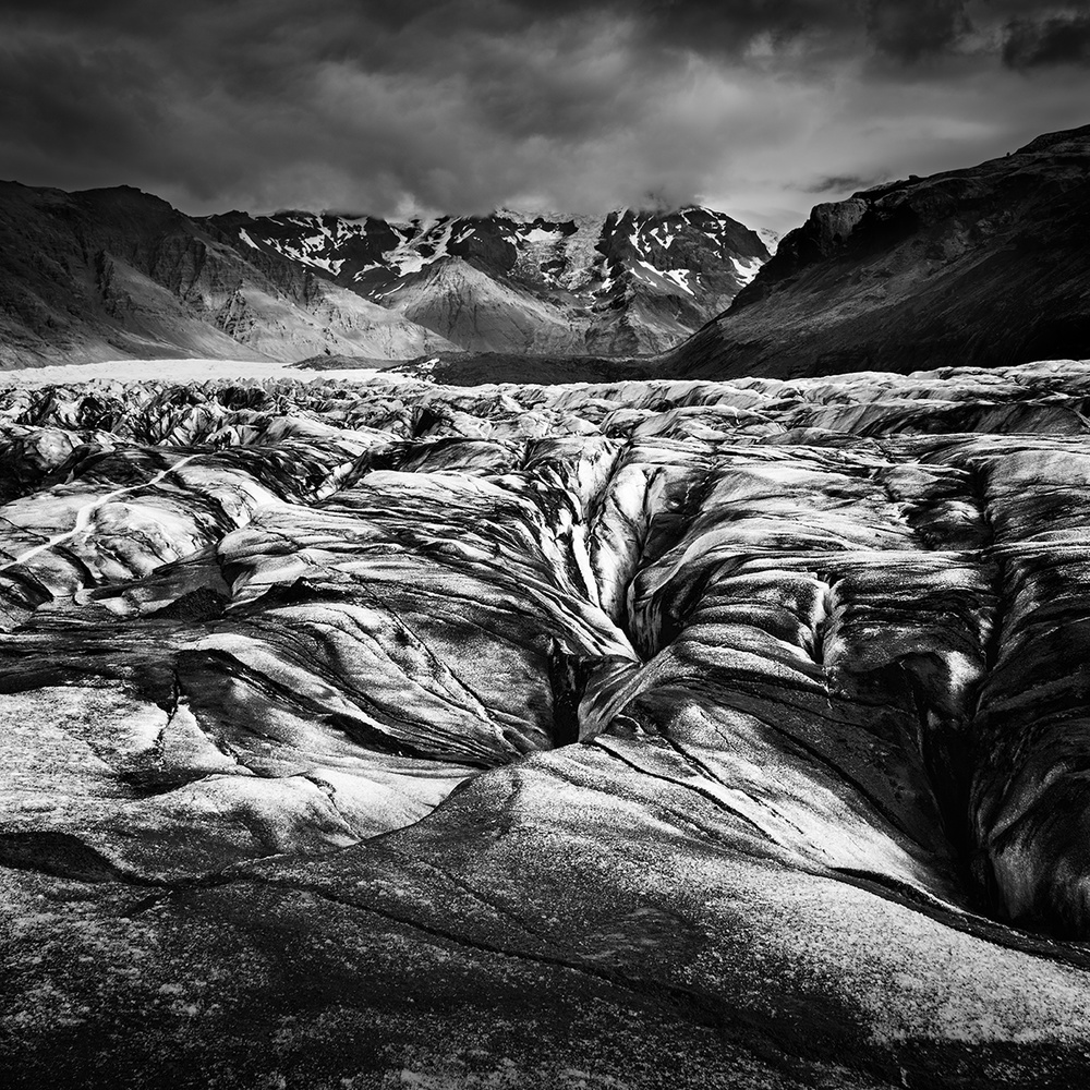 The Black Glacier von George Digalakis