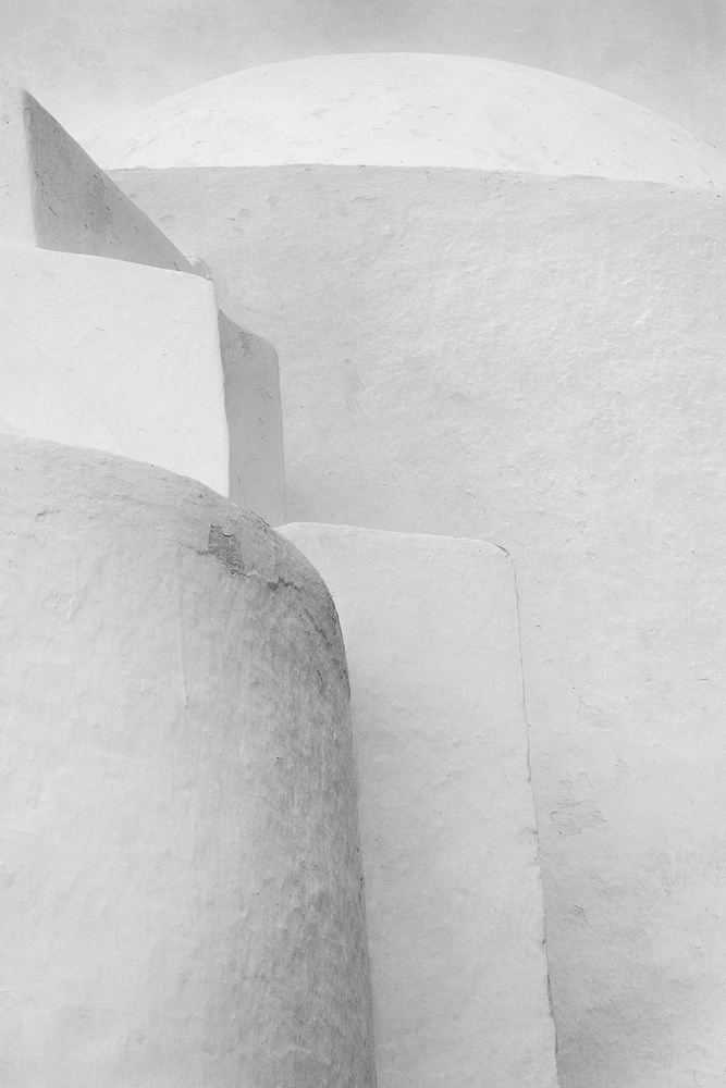 Shades of White von George Digalakis