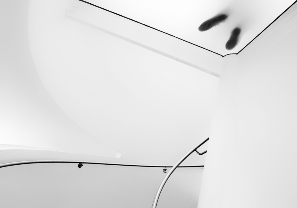 Still waiting von Gerard Jonkman