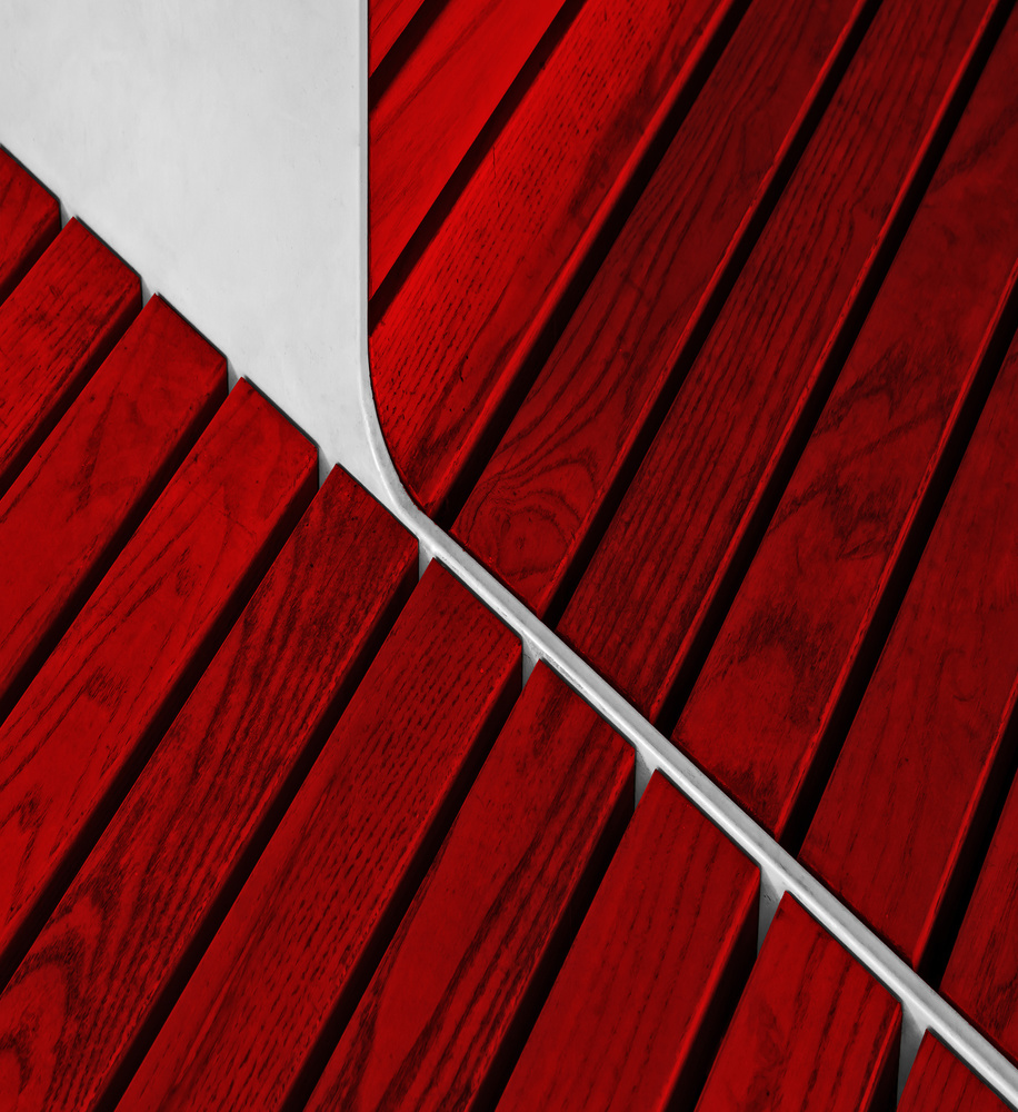 ypsilon white von Gilbert Claes