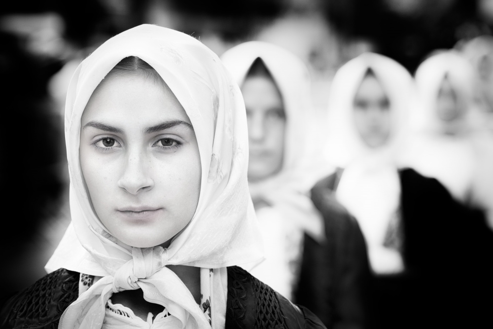 Women, Nuoro von Giovanni Cavalli