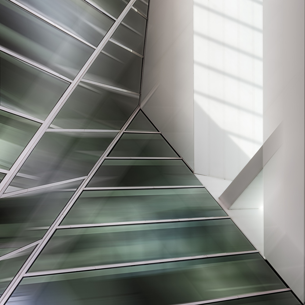 Sophisticated lines von Greetje Van Son