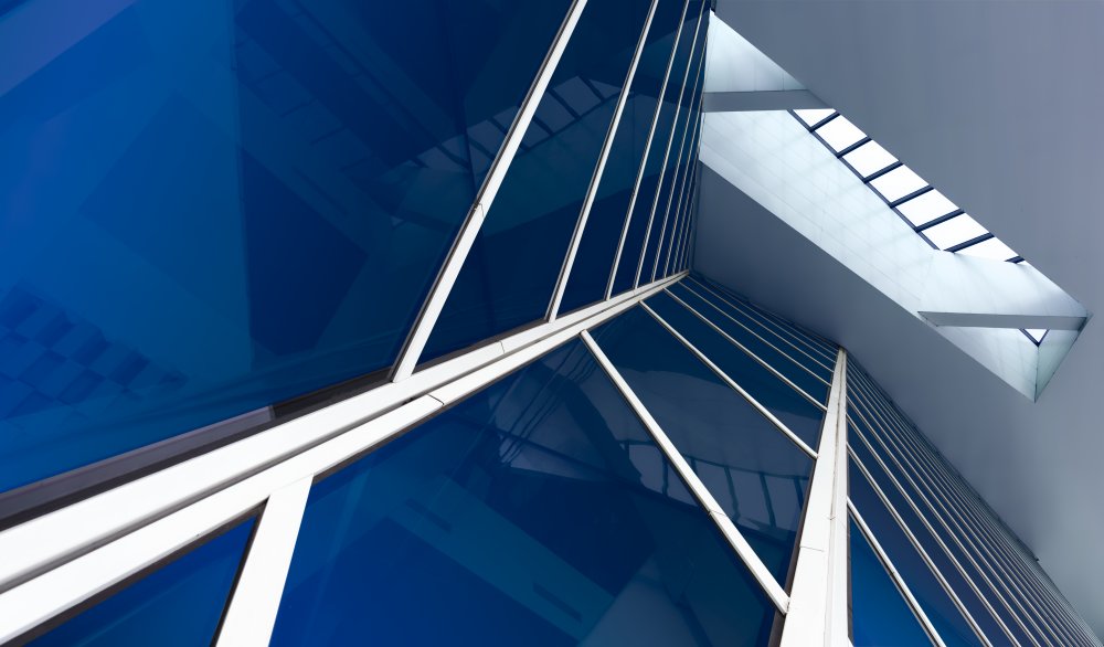 Windows in blue von Greetje Van Son