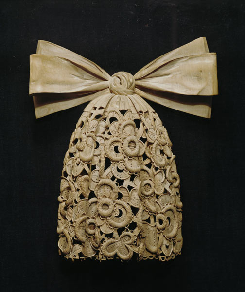 Woodcarving of a cravat von Grinling Gibbons