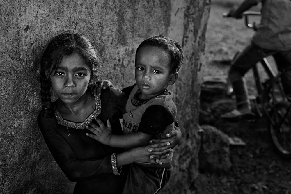 Sister and brother von Haitham AL Farsi