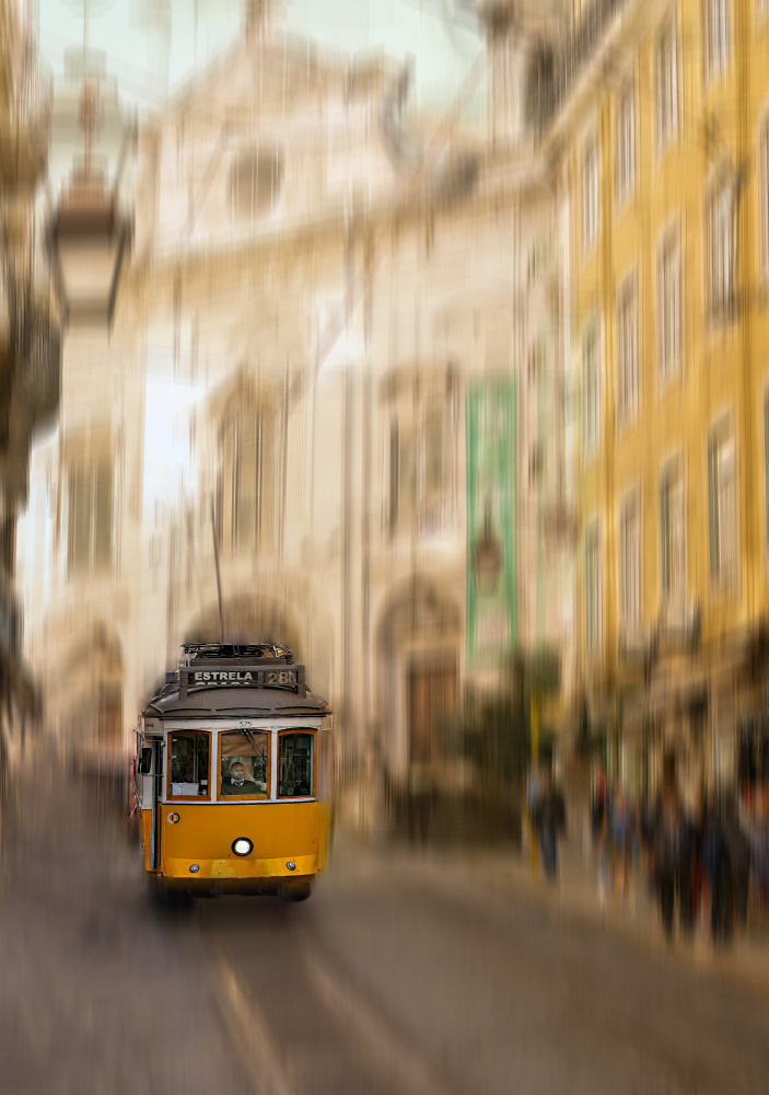 Yellow City von Hal Li