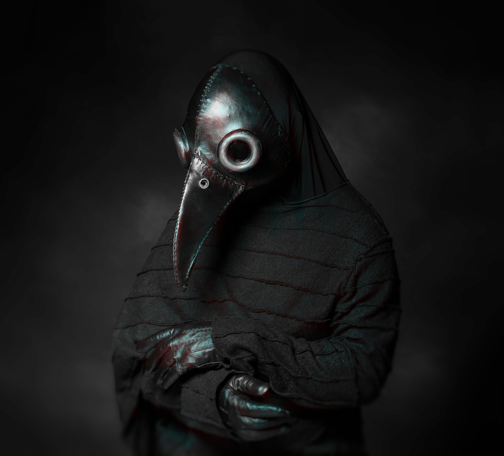 mr con von Hamze Dashtrazmi