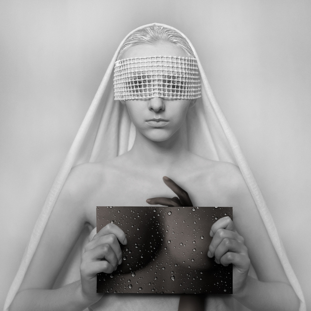 Virgin Mary Is Black von Hardibudi