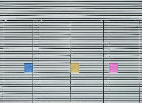 Candy Schließfächer.