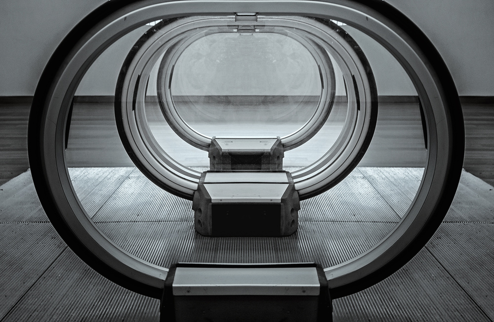 escalator loop von Henk Van Maastricht