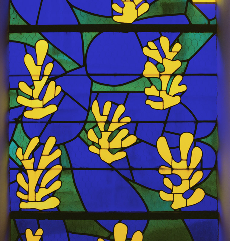 Tree of Life Stained glass behind the Altar in the Chapel of the Rosary at Vence-51 von Henri Matisse