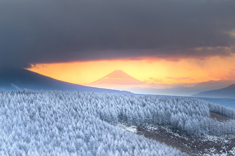 Sea of Foggy Ice and Mt.Fuji von まちゅばら/Hiroki Matsubara