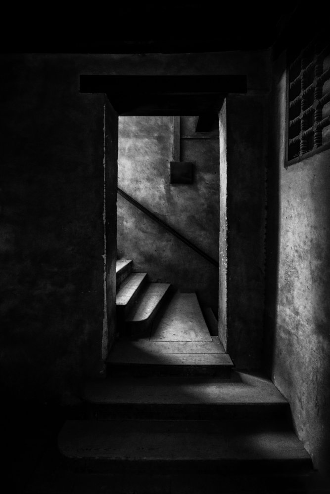 Time passes and no one comes von hishamtwhed