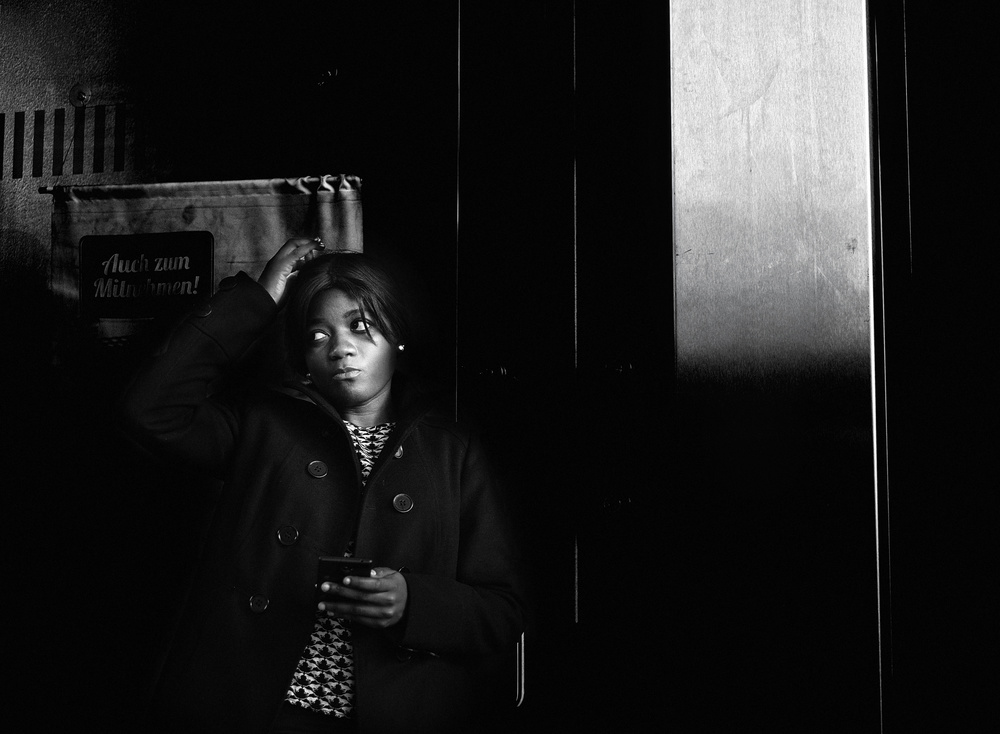 Lady in Black von Holger Droste