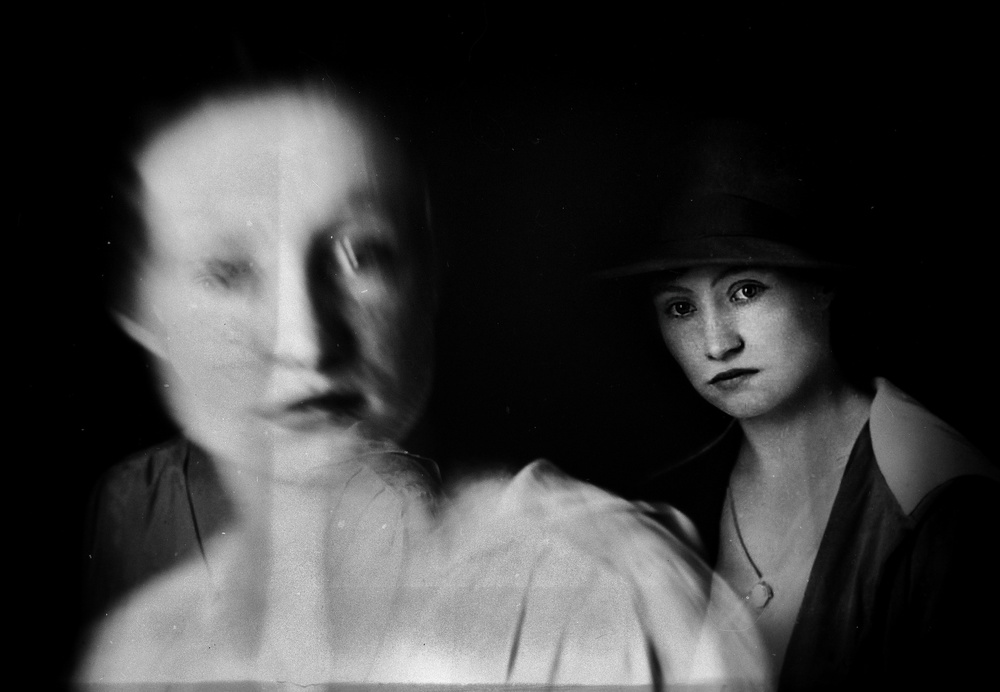 Sister von Holger Droste