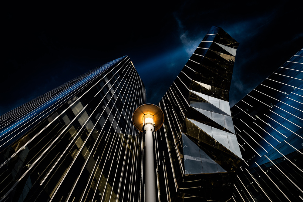 BCN XXXVII (dark blue version) von Holger Glaab