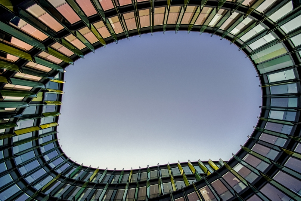 oval von Holger Schmidtke