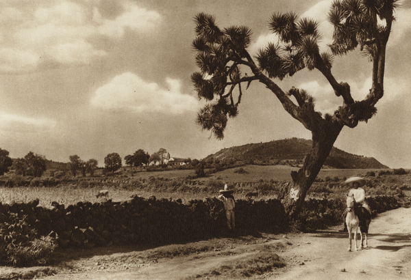 Mexico: Patzcuaro, El Calvario, Estado de Michoacan von Hugo Brehme