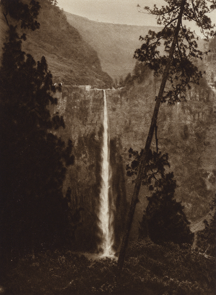 Mexico: Salto de agua de Necaxa, Estado Puebla von Hugo Brehme