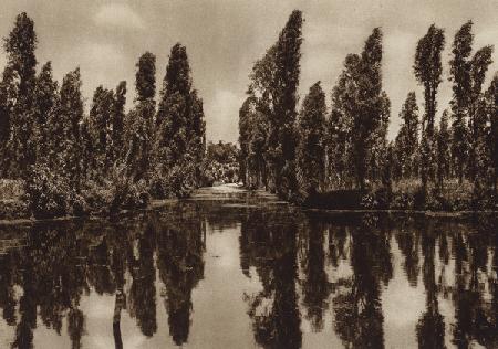 Mexico: Xochimilco con los asi llamados Jardines flotantes