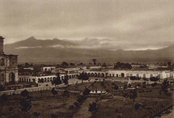 Mexico: Zapotlan con el Colima von Hugo Brehme