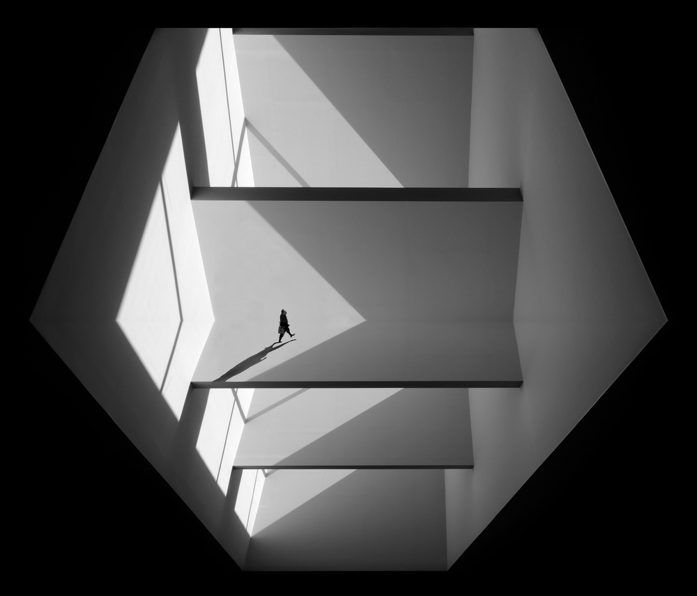 Walking the third floor von Huib Limberg